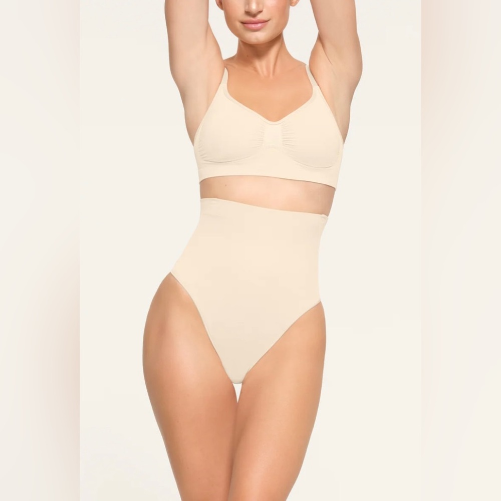 SKIMS Cream Shapewear Set